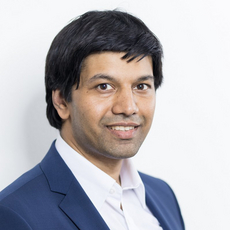 Portrait of Head of Artificial Intelligence and Intelligent Systems Prof. Dr. Gerard de Melo