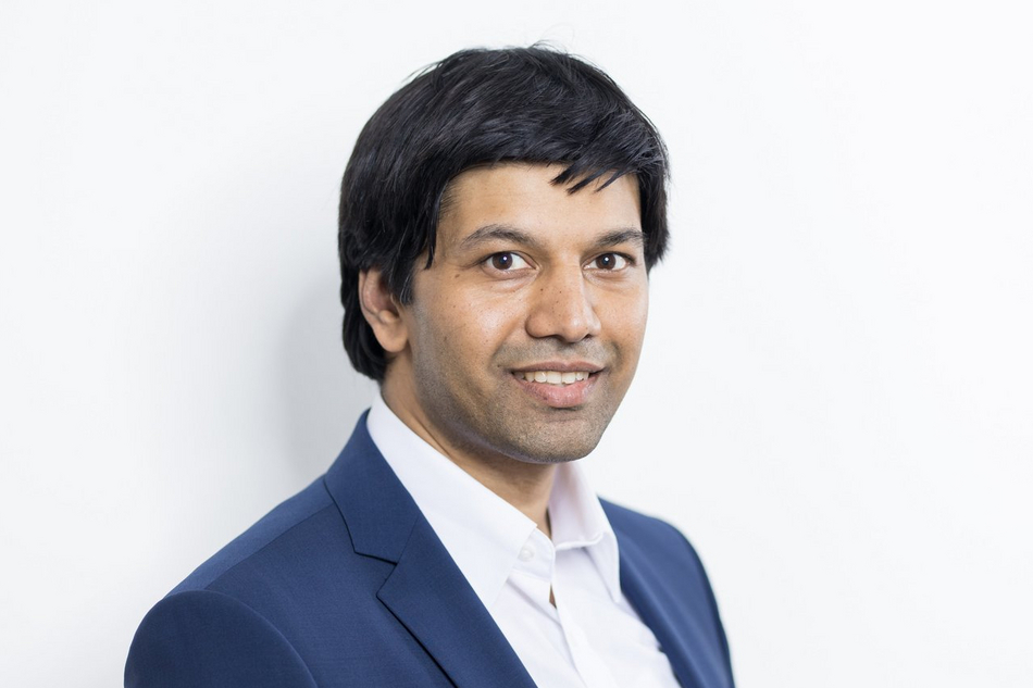 Portrait of Head of Artificial Intelligence and Intelligent Systems Prof. Dr. Gerard de Melo