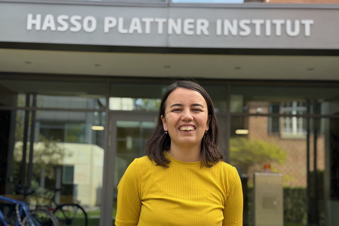 Talk with Hande Yildiz from Ismir