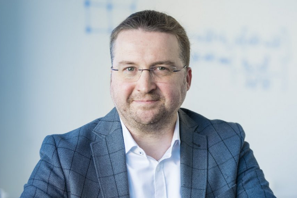 Portrait of Head of Digital Health - Connected Healthcare Prof. Dr. Bert Arnrich