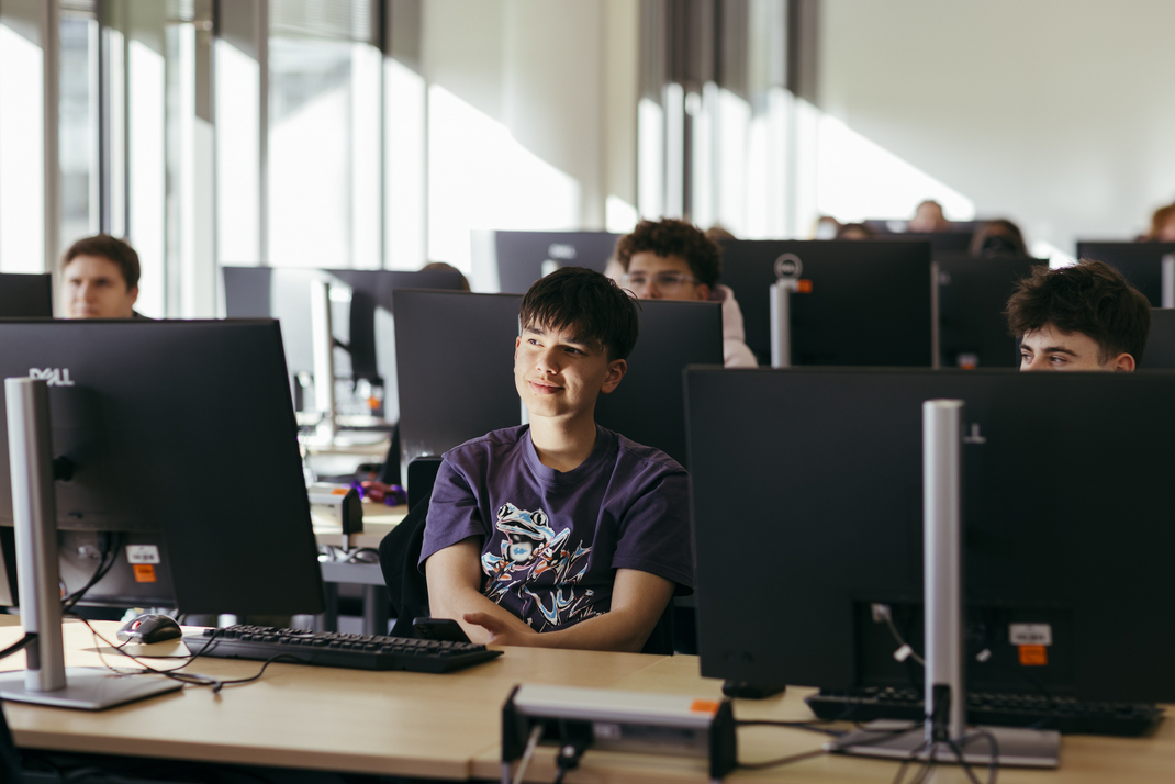 HPI Schülerkolleg Unterrichtsstunde "Deep Learning" bei Gruppe Grün (17:45-19:15 Uhr) am 28. April 2026, Hasso-Plattner-Institut, Potsdam, Deutschland, 28.04.2026, Foto: Nicole Krüger
