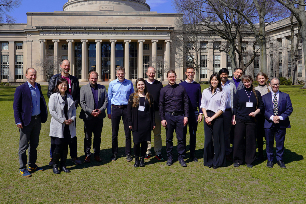 A group photo of the workshop participants John Ochsendorf (MIT), Maria Yang (MIT), Ralf Herbrich (HPI), Christian Dörr (HPI), Bernhard Renard (HPI), Melania Nowicka (HPI), Marcus Kölling (HPI) Jakub Bartoszewicz (HPI), Moritz Matthey (HPF), Jillian Kwong (MIT), Gerard de Melo (HPI), Roi Salgueiro-Barrio (MIT), Julia von Thienen (HPI), Holly McKee (HPI), Bruce Hecht (MIT) (from left to right)