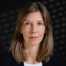 Portrait of the Chief Data Officer at Eterno Health, Bettina Goerner