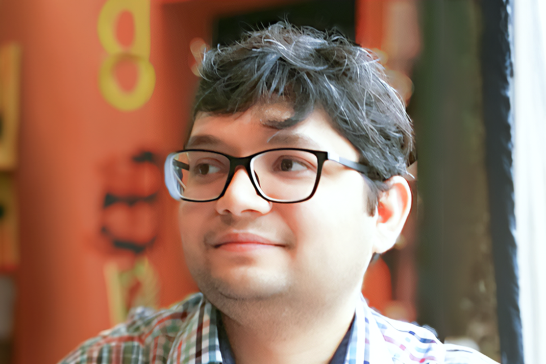 Portrait of Head of Data-Intensive Internet Computing Prof-Dr. Vaibhav Bajpai