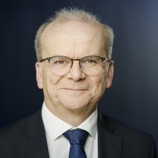 Portrait of AI@HPI Speaker and Secretary of State at the BMFTR Dr. Rolf-Dieter Jungk