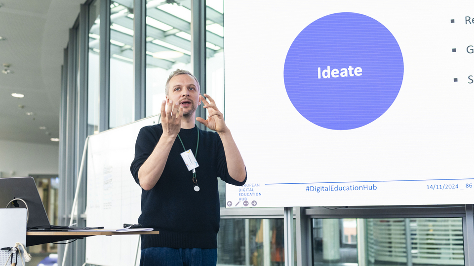 European Digital Education Hub 