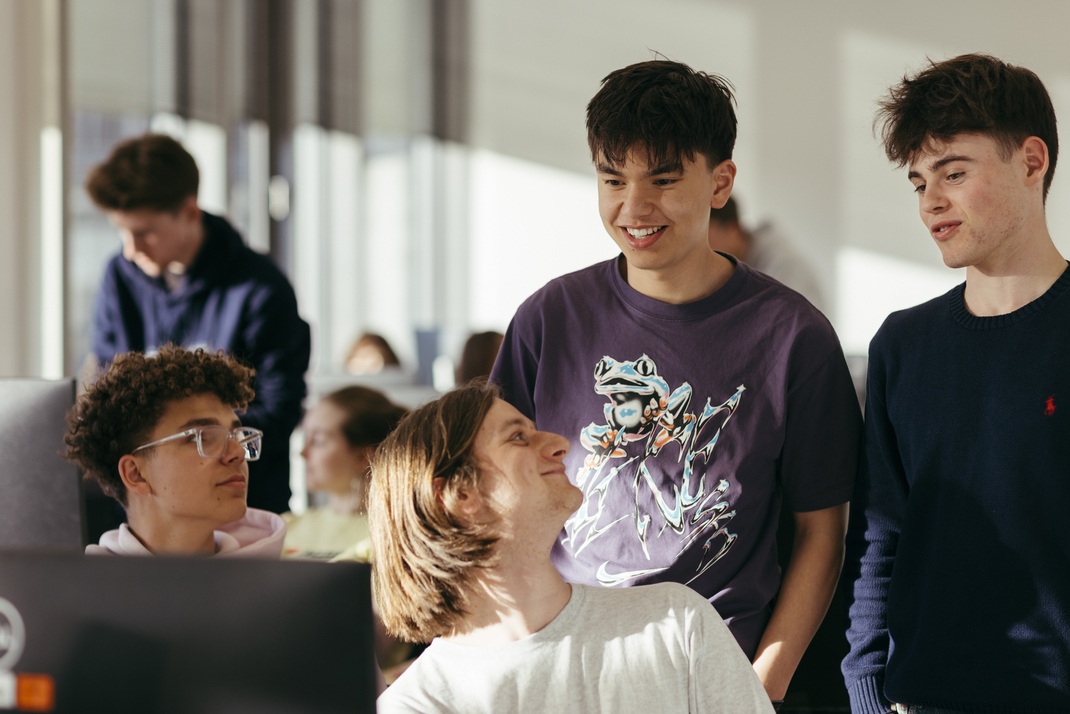 HPI Schülerkolleg Unterrichtsstunde "Deep Learning" bei Gruppe Grün (17:45-19:15 Uhr) am 28. April 2026, Hasso-Plattner-Institut, Potsdam, Deutschland, 28.04.2026, Foto: Nicole Krüger