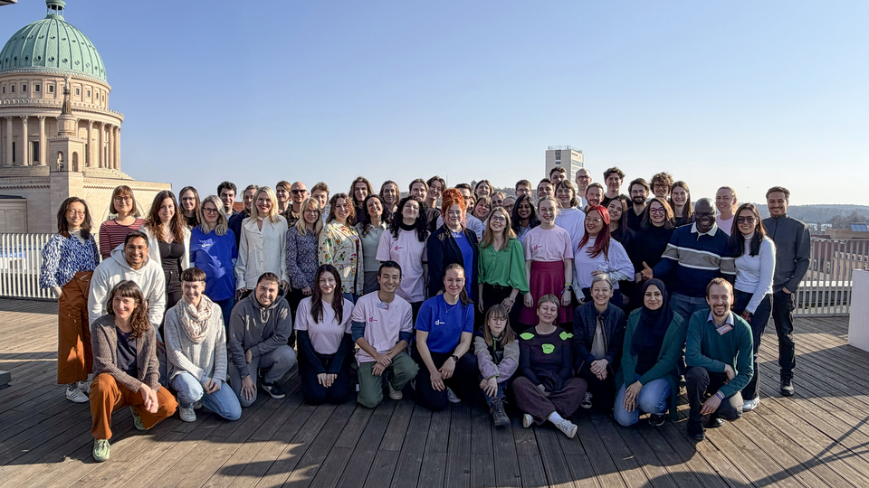 Gruppenfoto Global Design Thinking Workshop
