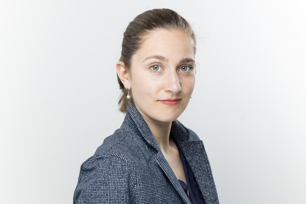 Portrait of the Senior Researcher at the Chair of Data Analytics and Computational Statistics Henrike Heyne