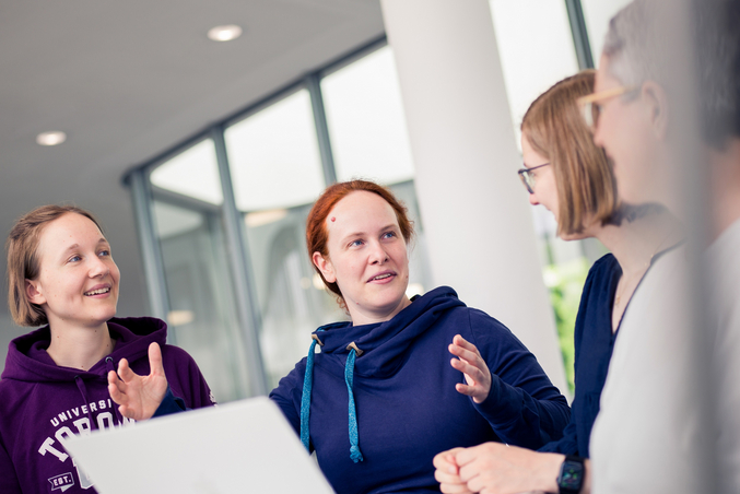 Prof. Dr. Jiska Classen and her team