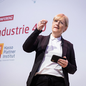 Isabella Groegor-Cechowicz auf der Industrie 4.0 Konferenz_Foto: HPI/K.Herschelmann