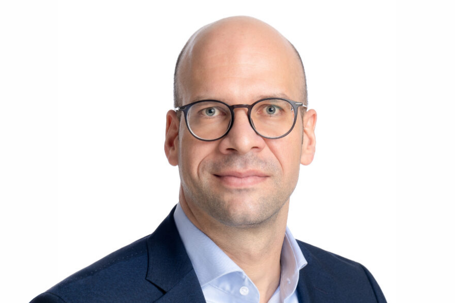 Dr. Christophe Vetterli