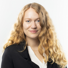 Portrait of the Assistant for Data Analytics and Computational Statistics Anna Zobel