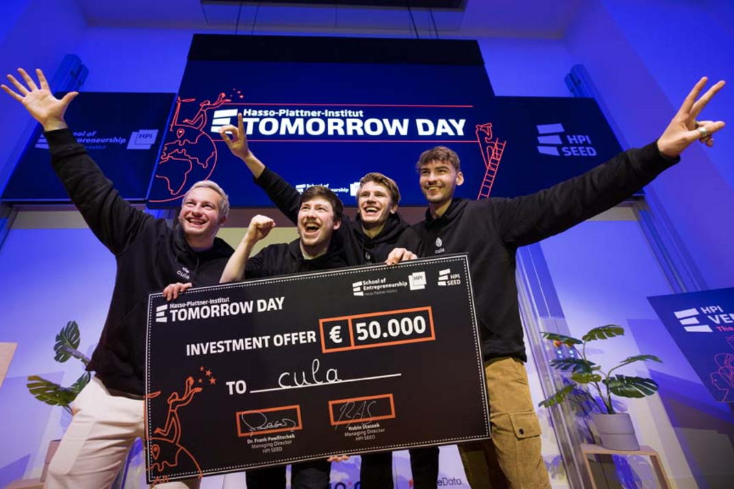 The startup team "cula technologies" is presenting its investment offer of €50,000.
