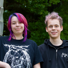 Die HPI-Studierenden Aven Schimmeyer (links) und Johann Mertens