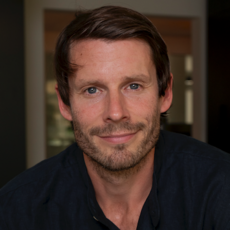 Portrait of Dr. Sievert Weiss from the Technology and Operations Management Unit at AMBOSS