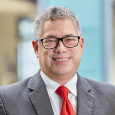 Porträt Dr. Kim Nguyen