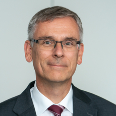 Portraitfoto vom Senior Fellow des Brandenburgischen Instituts für Gesellschaft und Sicherheit (BIGS), Andreas Könen