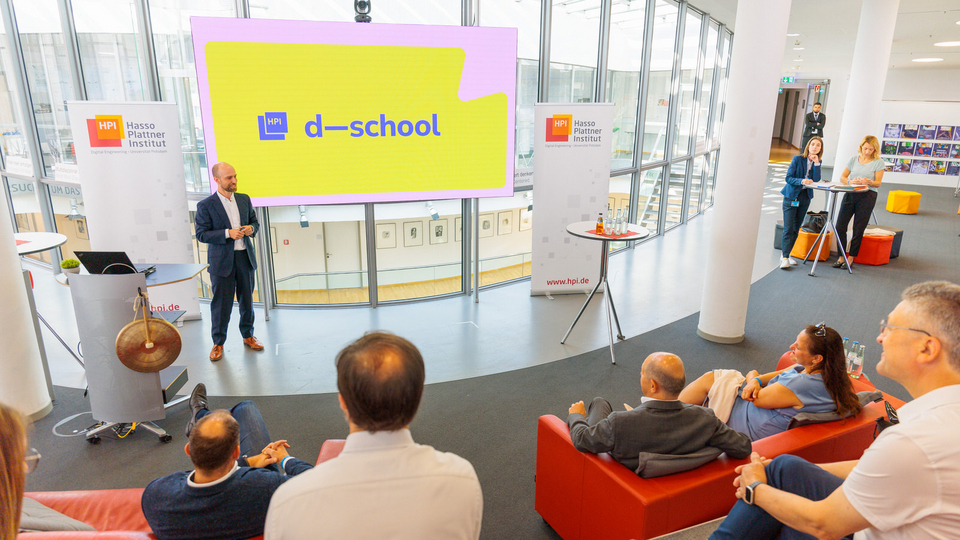 Besuch von Bundeskanzler Olaf Scholz am Hasso Plattner Institut Potsdam am 23.08.2024