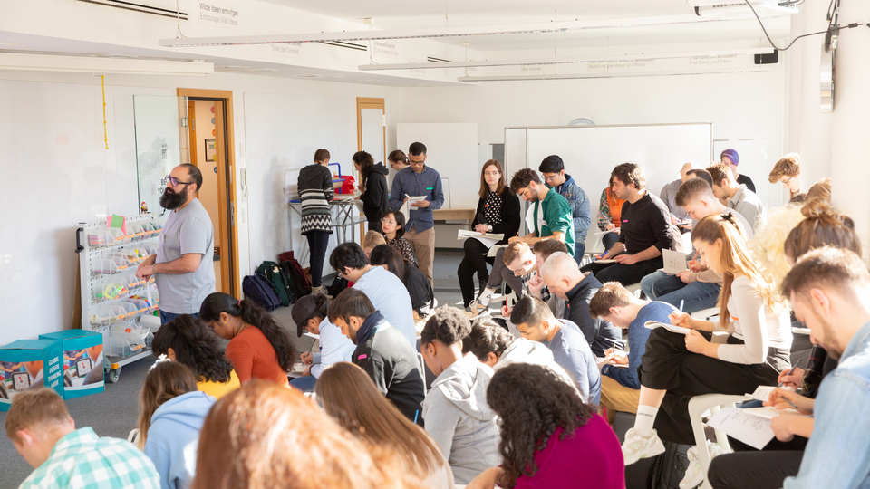 Lecture Global Design Thinking Workshop (GDTW)